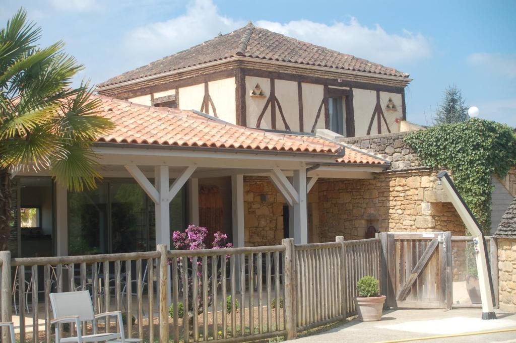Hotel Le Mas De Castel - Piscine Chauffee Sarlat-la-Canéda Zewnętrze zdjęcie