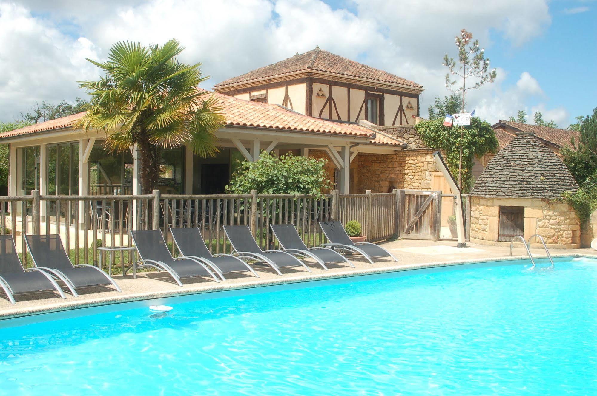 Hotel Le Mas De Castel - Piscine Chauffee Sarlat-la-Canéda Zewnętrze zdjęcie